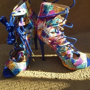 Floral heels strappy